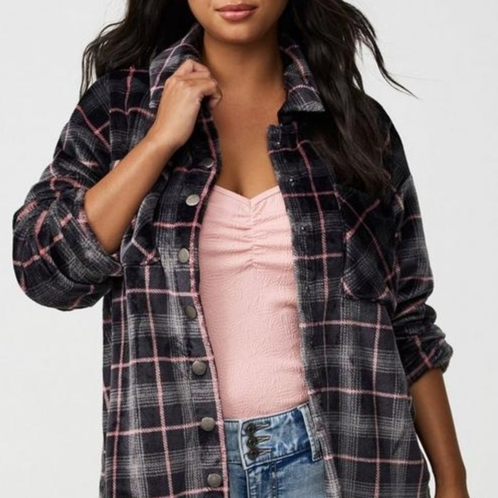 Torrid 3 Plaid Sherpa Shacket NWT – Sold-Out, Super Soft & Cozy